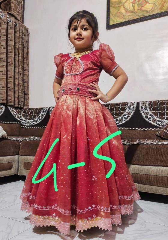 KiDS LEHENGA and GOWNS Kids clothing manufacturers